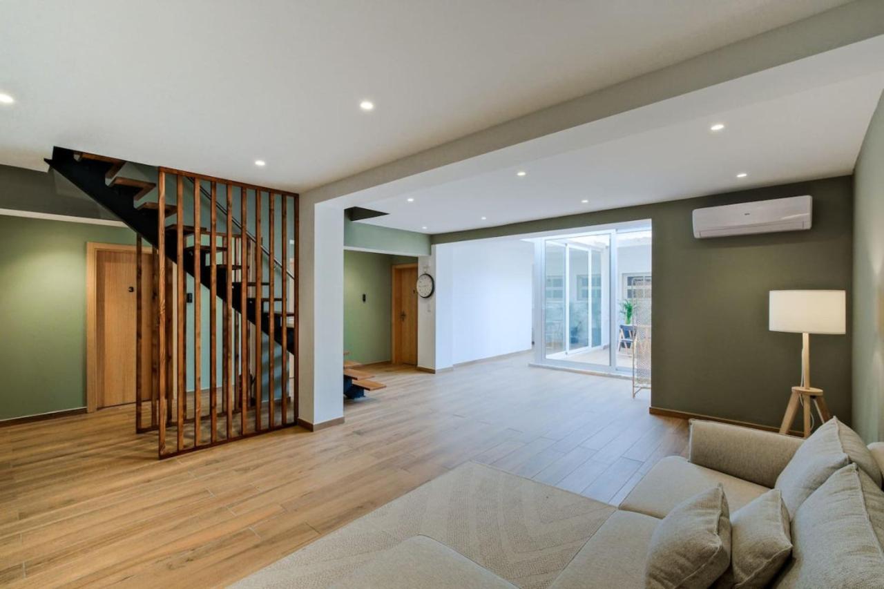 Lovely Fully Equipped Near Subway N6 Apartment