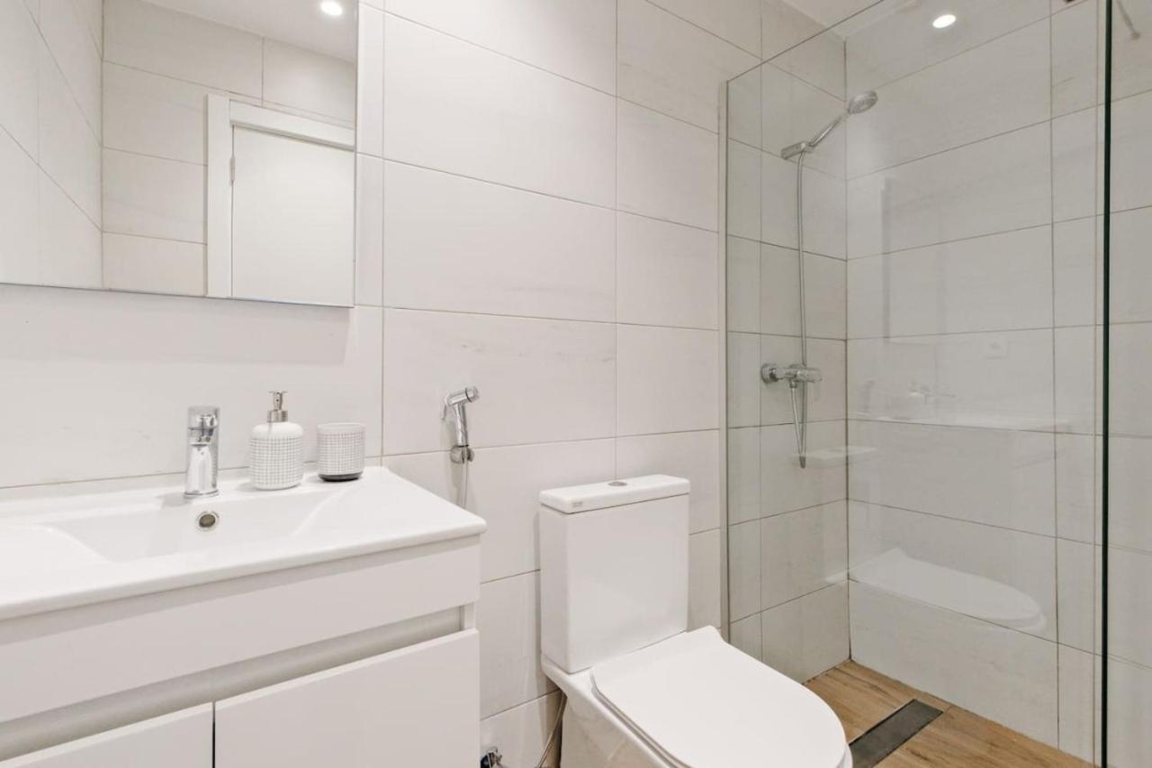 Lovely Fully Equipped Near Subway N6 *